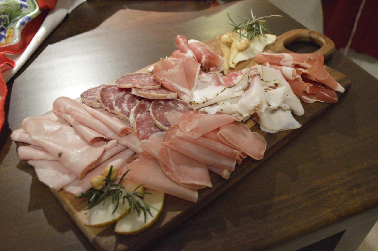 Agriturismo Cascina Rabalot Diano dʼAlba Kültér fotó